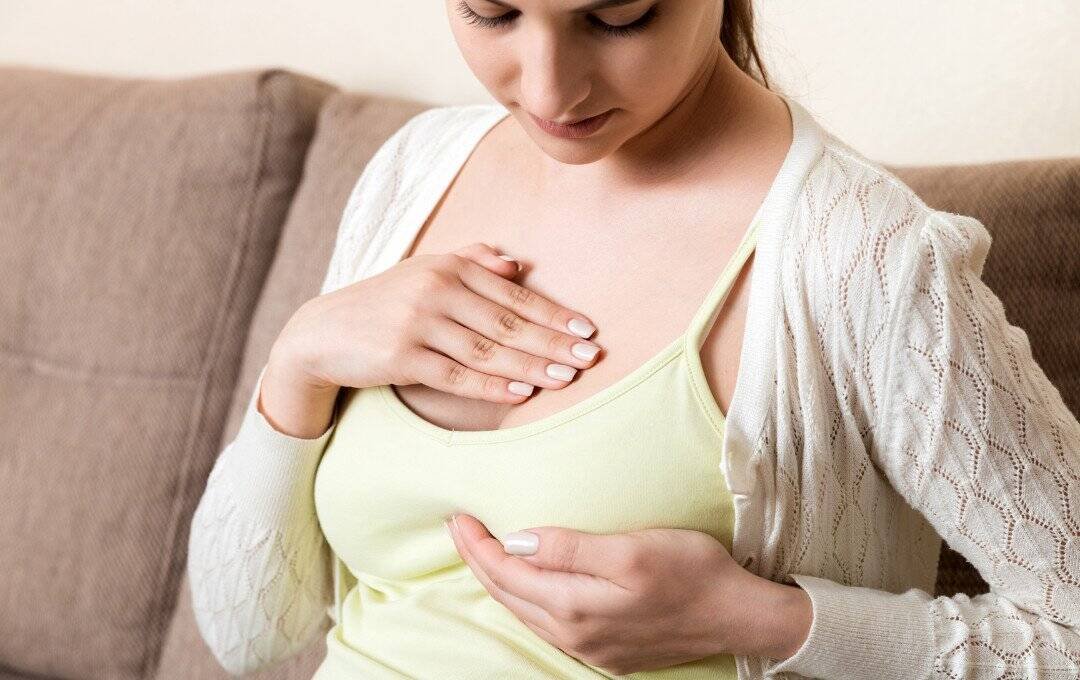 Featured image for “Dor nas mamas: o que pode ser e como aliviar com segurança”